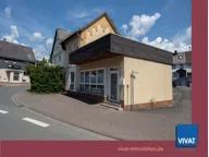 Titelbild für GRUNDSTÜCK UND GEBÄUDE: Das Original-Baujahr des Hauses ist leider nicht